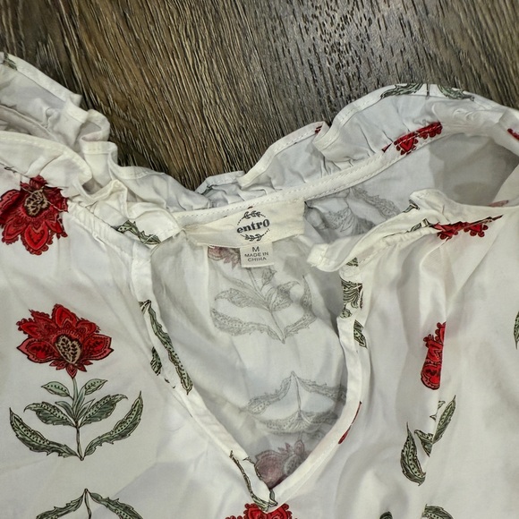 Entro Medium Floral Ruffle Neck Shirt - Picture 4 of 4